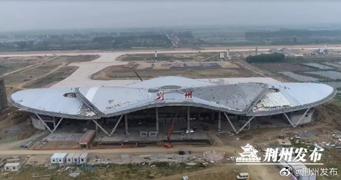 湖北荊州機(jī)場(chǎng)最新消息,湖北荊州機(jī)場(chǎng)最新消息及其影響，一種觀點(diǎn)的分析